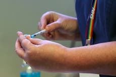 La FDA reporta 94% de efectividad de vacuna Moderna