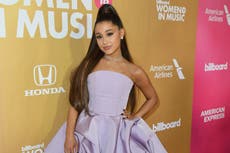 Ariana Grande presume estar comprometida con Dalton Gomez a través de sus redes sociales OLD