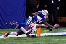 Colts recuperan balón suelto de Texans y mantienen racha