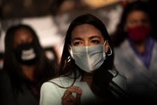 AOC y Sanders presionan a Biden para que declare la crisis climática como una emergencia nacional
