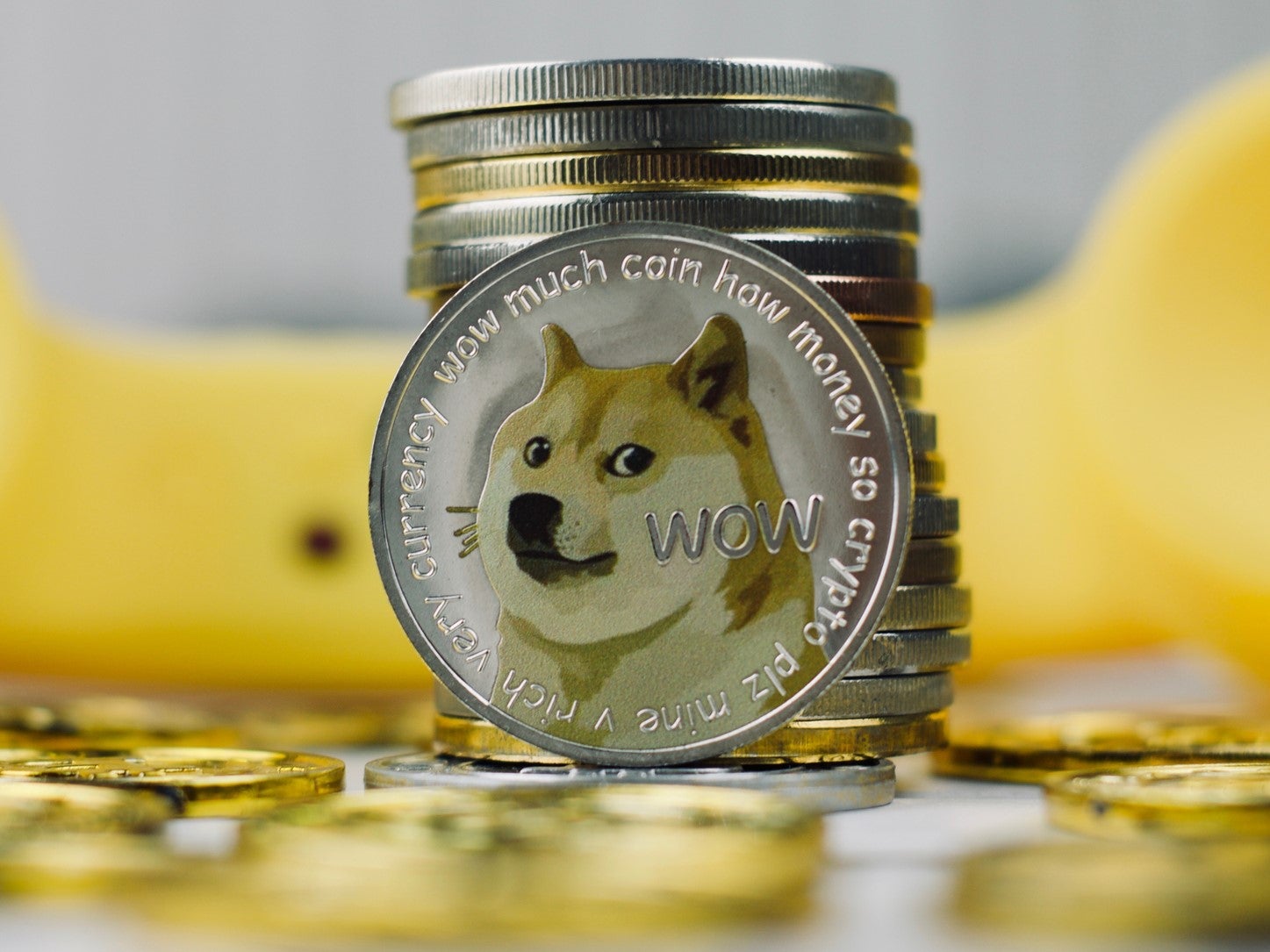 Dogecoin aumenta su valor en medio del frenesí de GameStop