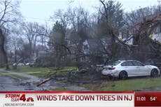 Casi 500 mil estadounidenses de la costa este despiertan sin electricidad