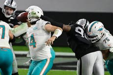 Miami tiene ya un pie en playoffs luego del triunfo sobre Raiders