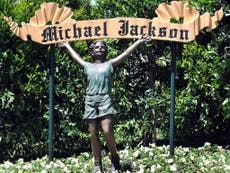 Dentro de Neverland, la finca abandonada de Michael Jackson