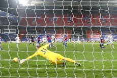 Premier League: Leicester rescata agónico empate ante Crystal Palace