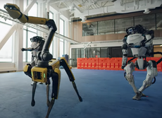 Robots de Boston Dynamics bailan para celebrar el 2021 