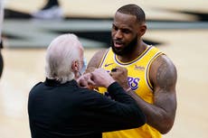 Hammon hace historia con Spurs, que caen ante Lakers