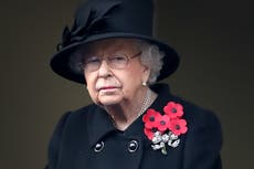 La reina “prohibió personalmente” que el príncipe Harry participara en Día del Recuerdo