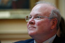 Senador republicano de Virginia muere por COVID-19