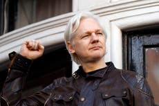 Jueza niega extradición de Julian Assange a Estados Unidos