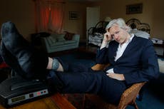 México ofrece asilo y protección a Julian Assange