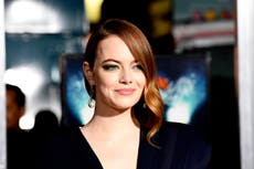 Emma Stone está embarazada, espera su primer bebé con Dave McCary