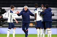 Mourinho pide a sus jugadores “olvidar” la final de la Copa Carabao