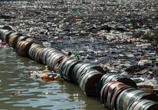 El riesgo de los microplásticos: solo 9 por ciento del plástico producido desde 1950 se ha reciclado
