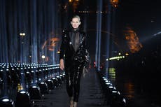 Stella Tennant, la supermodelo camaleónica que cautivó al mundo de la moda