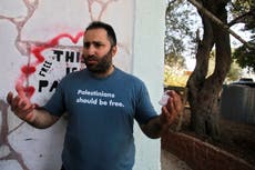 Tribunal israel halla culpable a activista palestino 