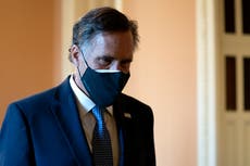 Mitt Romney culpa a Trump por la “insurrección” de sus partidarios