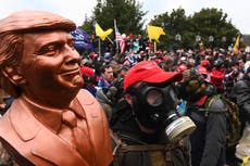 Congresista republicano se une al llamado para destituir a Trump