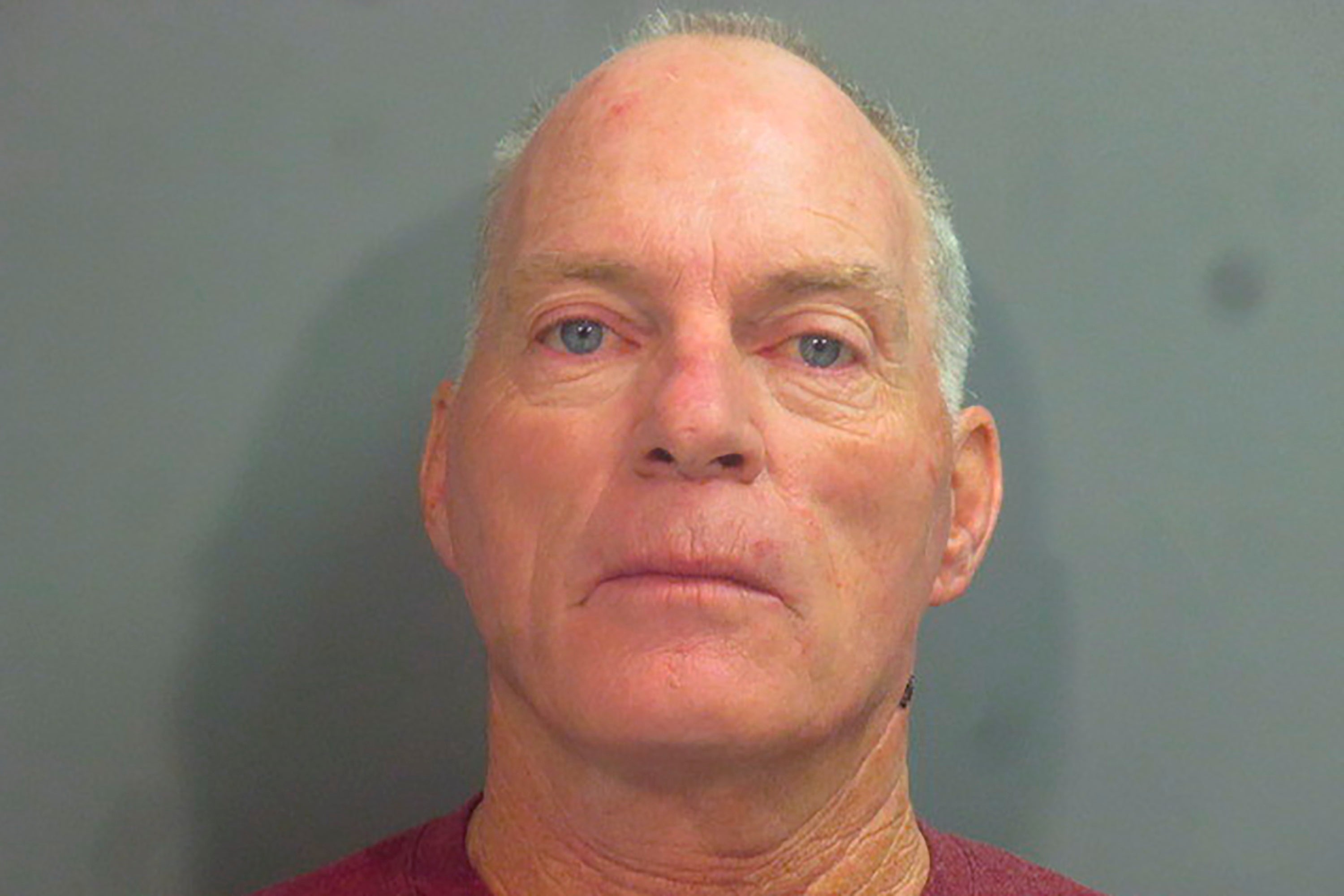 Capitolio: Simpatizante de Trump es puesto en arresto domiciliario