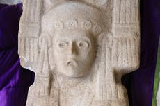 Encuentran antigua escultura femenina en el este de México