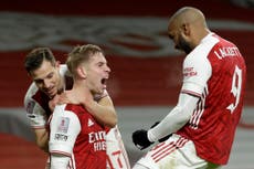 Arsenal avanza en tiempo extra a la cuarta ronda en la FA Cup