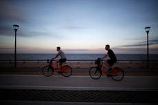 Ordenan restricciones en zonas playeras de Argentina