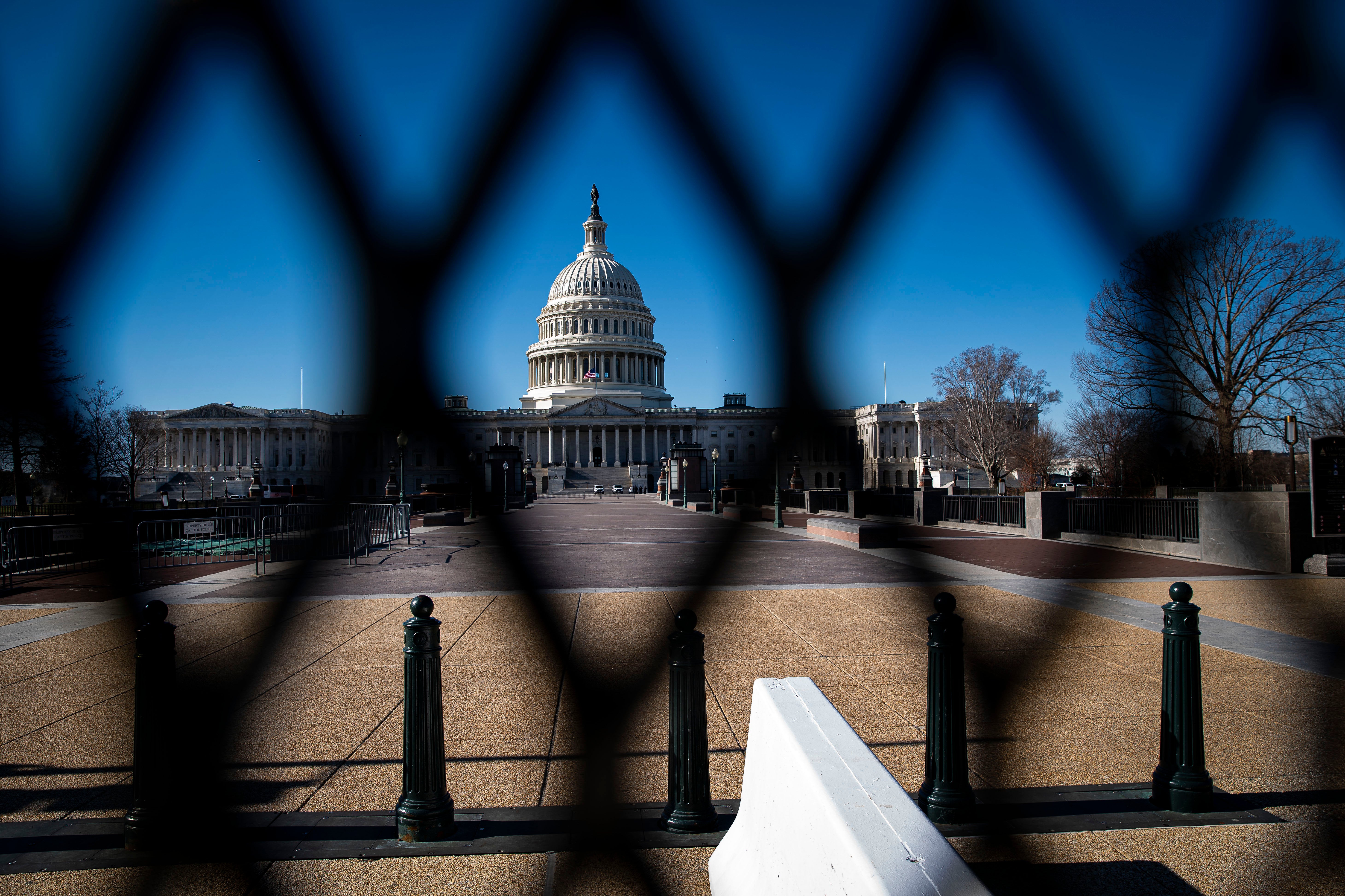 Grupo armado planea “gran levantamiento” en D.C. si Trump es removido