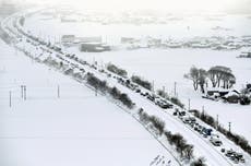 Tormentas de nieve en Japón dejan ocho muertos y cientos de heridos