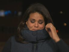 Reportera de CNN llora al reportar la crisis de Covid en Los Ángeles