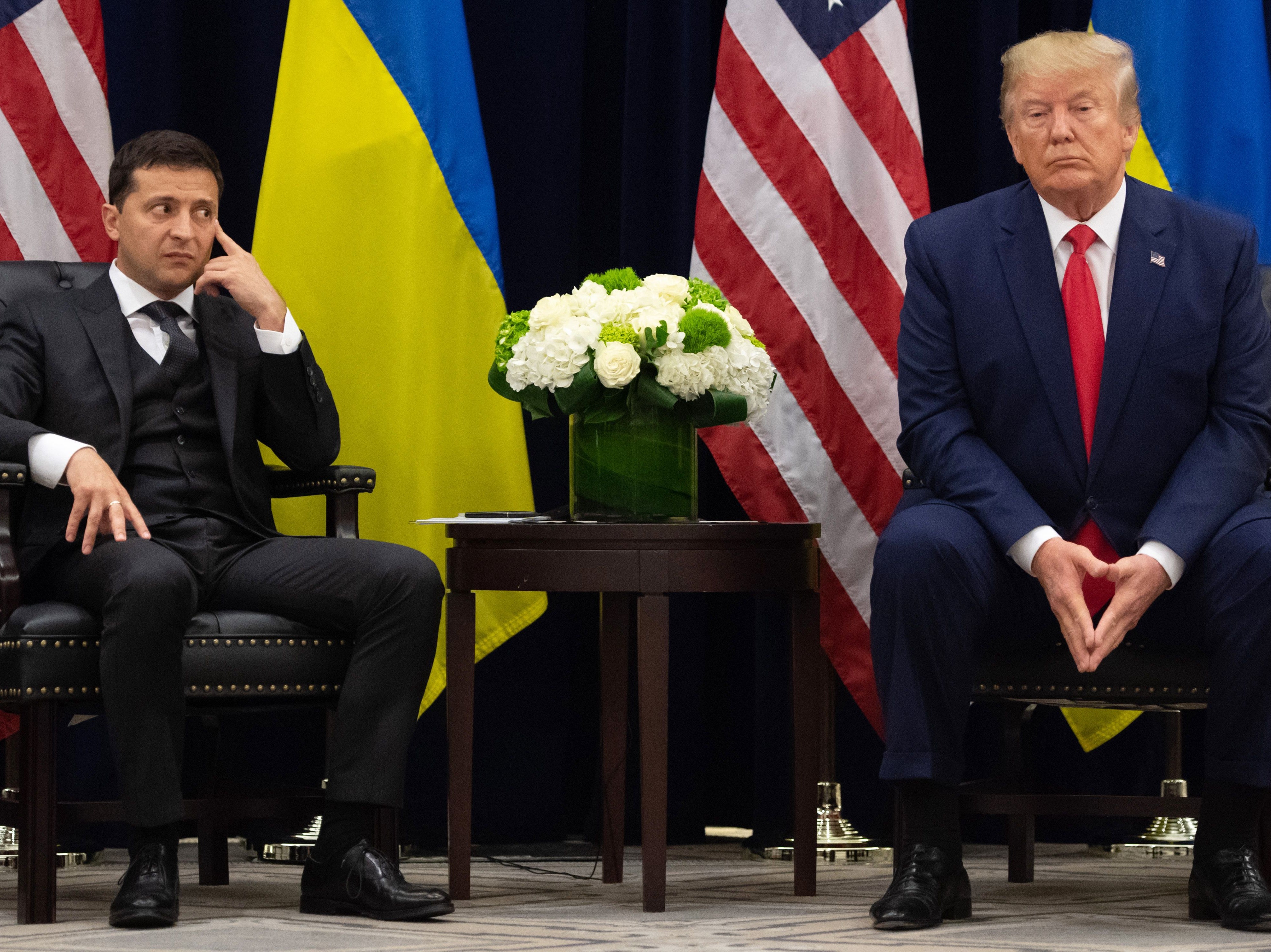 El presidente de EE.UU., Donald Trump, y el presidente ucraniano, Volodymyr Zelensky, durante una reunión en Nueva York