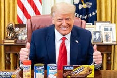 Trump promociona empresa NFT de su esposa mediante una oficina financiada por los contribuyentes