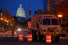 Arrestan a hombre armado en retén cerca de Capitolio de EEUU