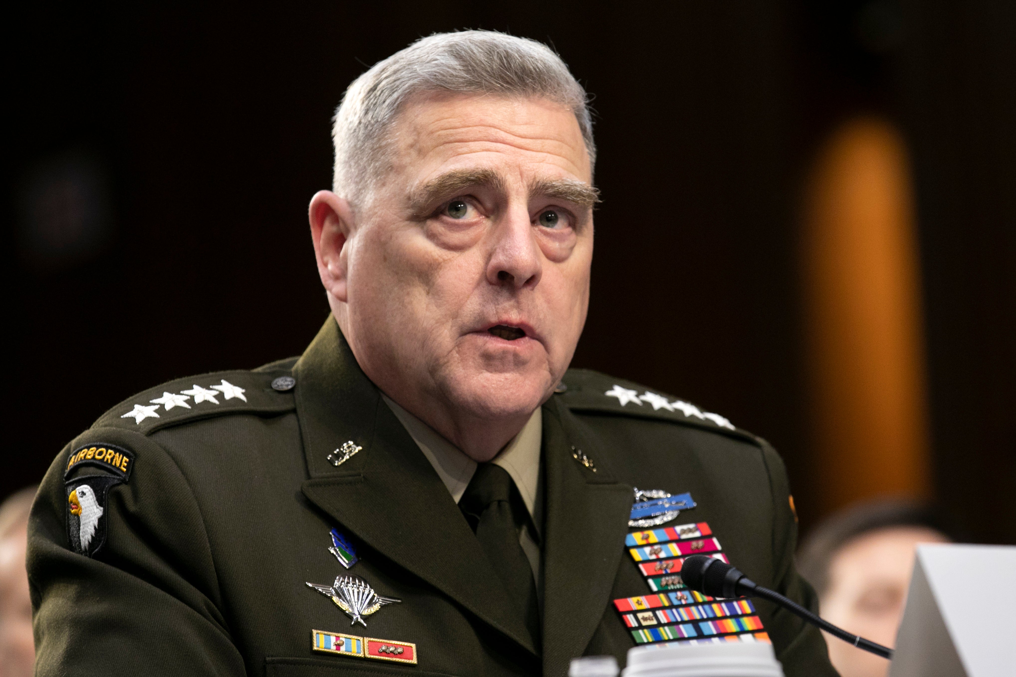 General Mark Milley seguirá al frente del ejército de EE.UU. con Joe Biden