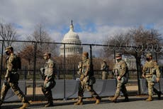 Dos miembros de la Guardia Nacional son retirados de la Inauguración