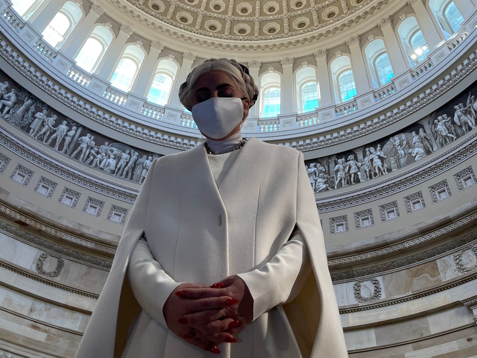 Investidura de Biden: Lady Gaga manda un mensaje esperanzador