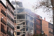 Al menos dos muertos tras gran explosión que arrasó edificio en Madrid