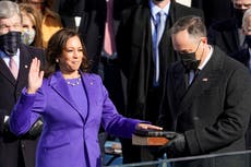 ¿Por qué las mujeres vistieron de morado en la investidura de Biden?