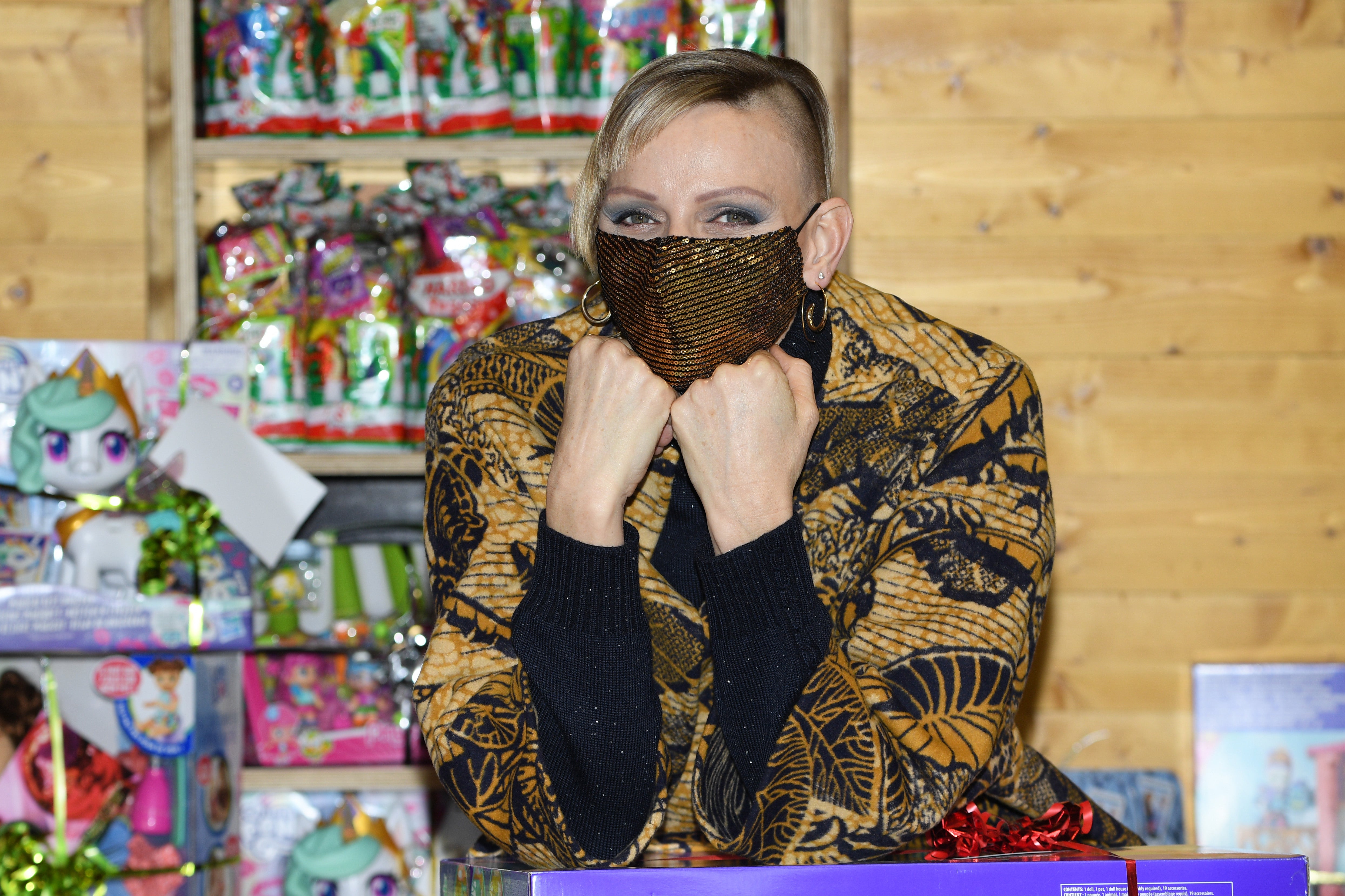 La princesa Charlene de Mónaco defiende el corte de pelo afeitado “medio halcón”: “Mi decisión”