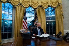 Demócratas frenan expectativas de Biden por ley migratoria reciente