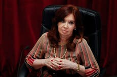 Argentina: Cristina Fernández de Kirchner recibe primera dosis de vacuna Sputnik V