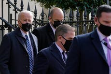 Restablecerá Biden restricciones de viaje relacionadas con COVID-19