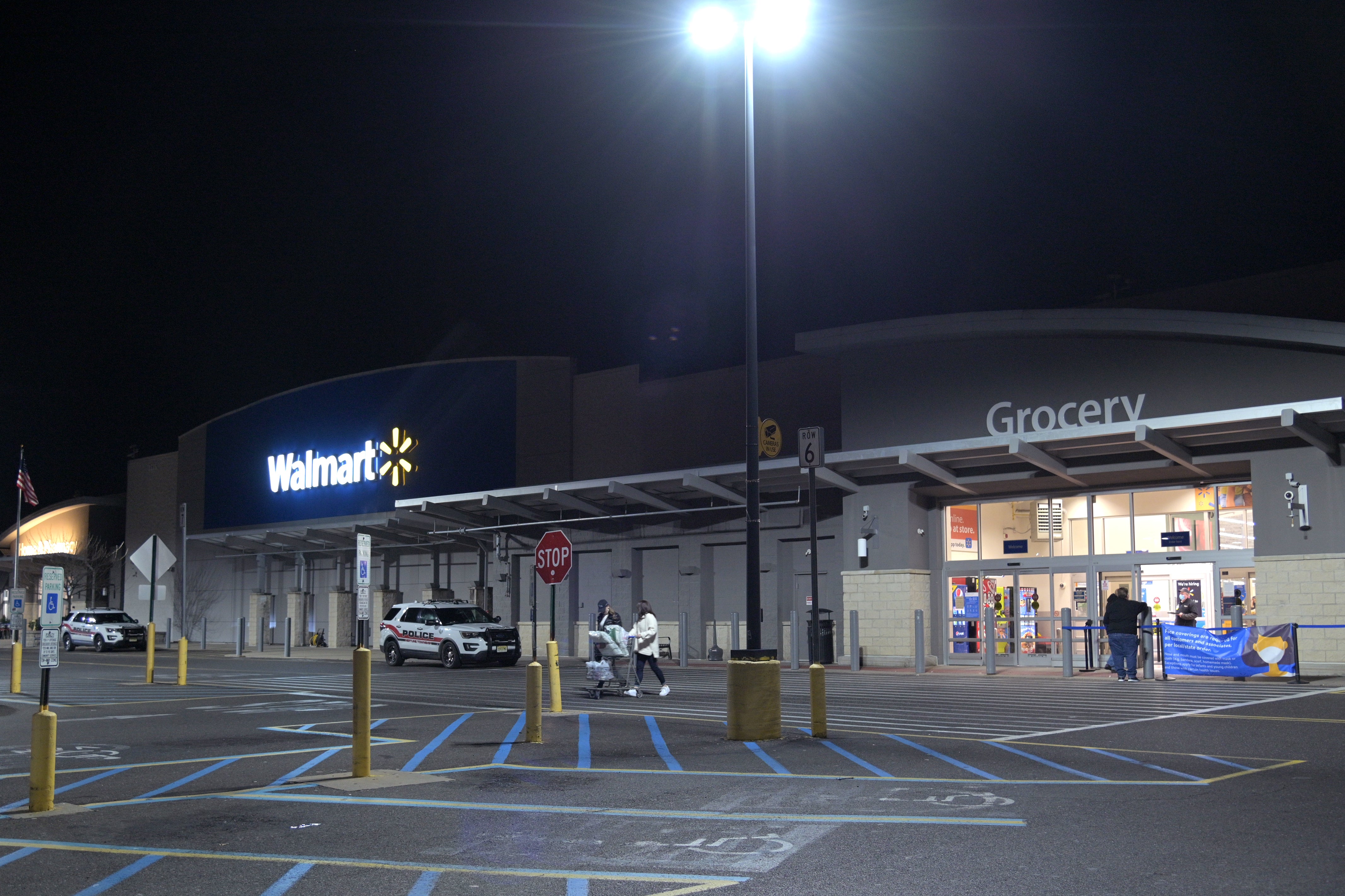 Arrestan a jóvenes que publicaron asesinato de una niña en Walmart