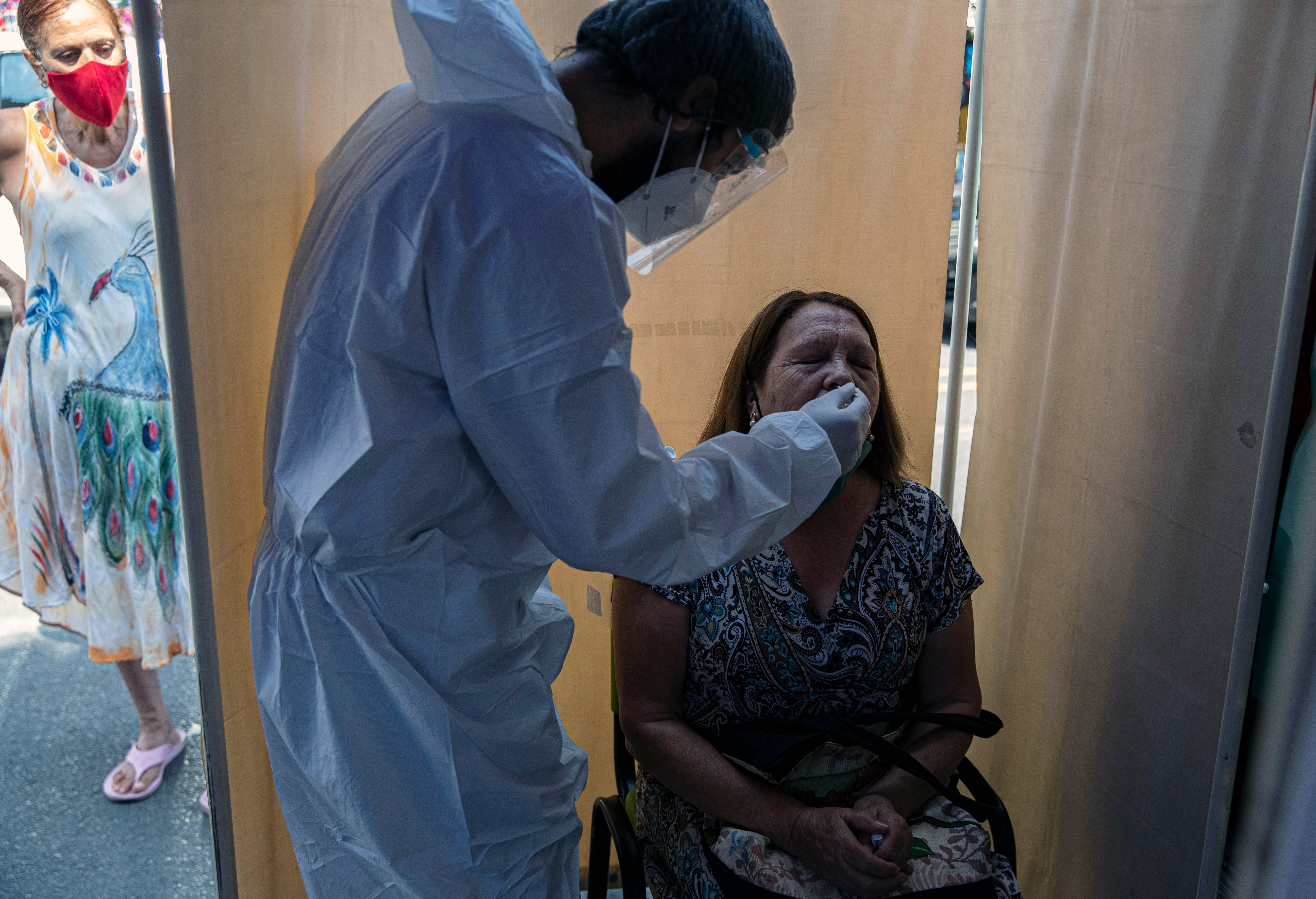 Coronavirus: Chile aprueba uso de la vacuna de Oxford-AstraZeneca 