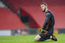 Manchester United cede liderato al caer ante colista de la Premier