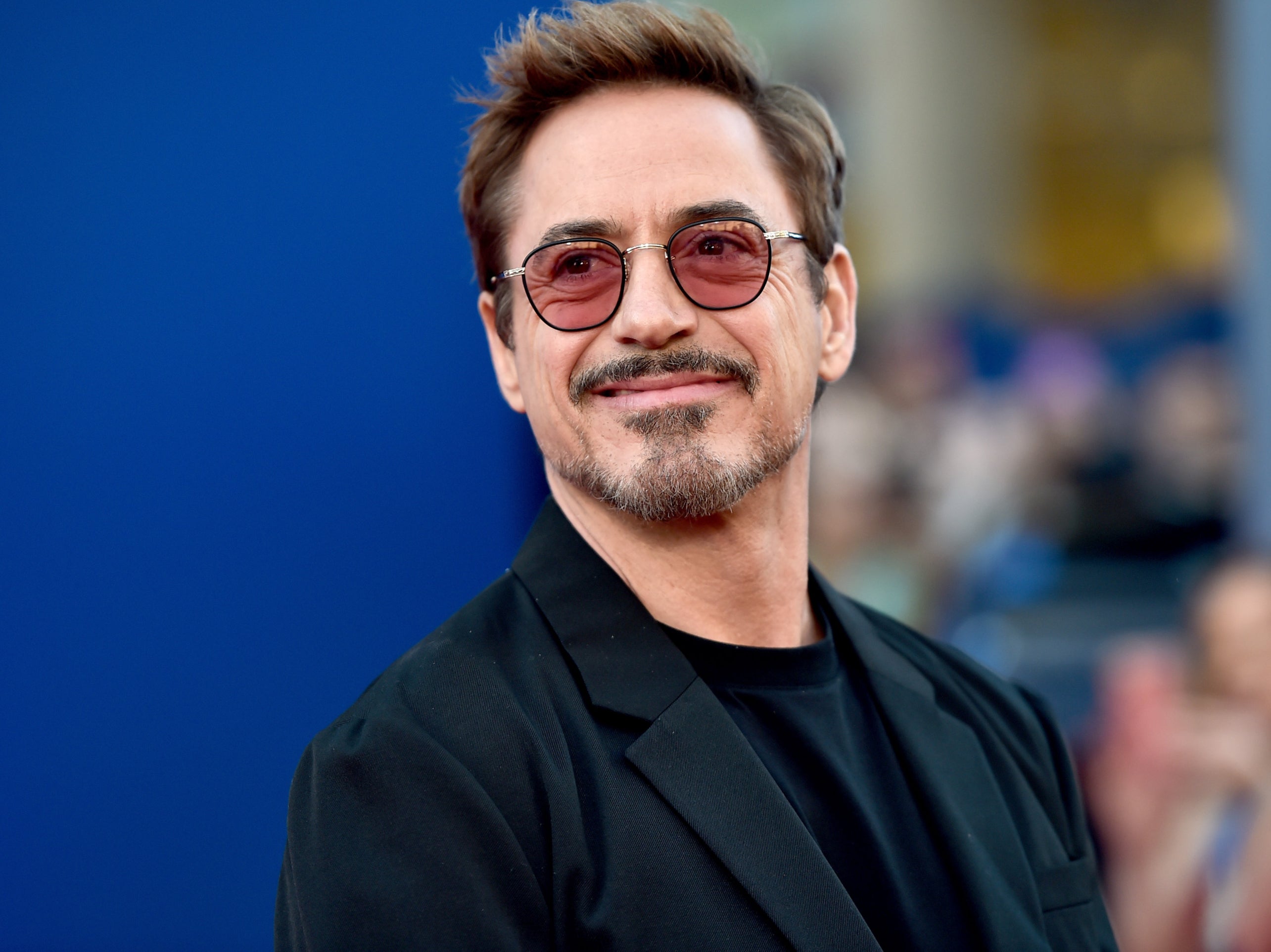 Robert Downey Jr. elogia a Joe Biden por “volver a los principios”