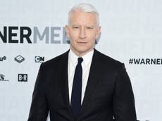 Ex seguidor de QAnon se disculpa en televisión con Anderson Cooper