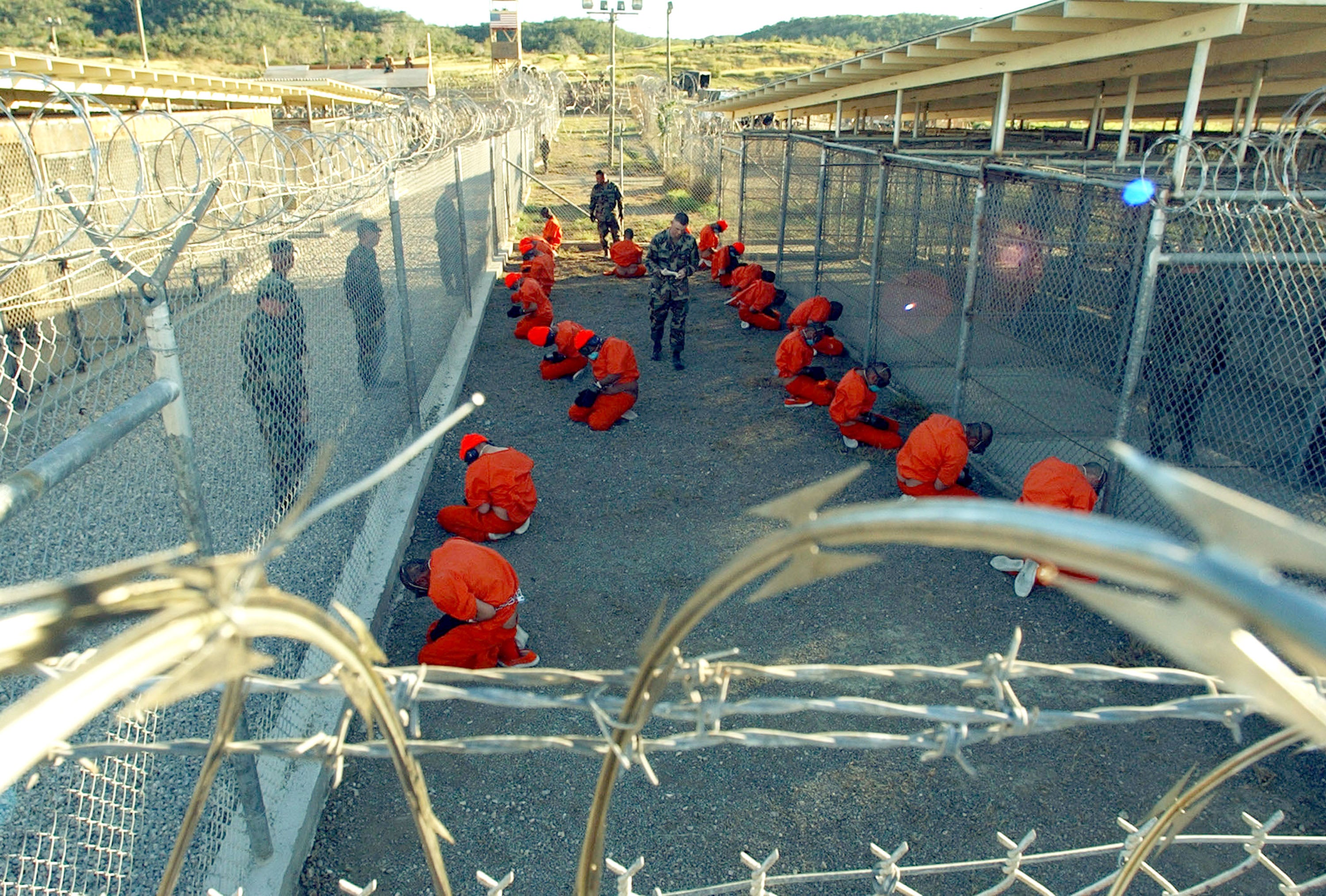 Guantánamo: Autorizan liberación de dos reclusos mientras Biden busca cerrar prisión para el 11 de septiembre