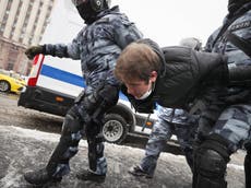Detienen a más de 2.000 partidarios de Navalny en  protestas en Rusia