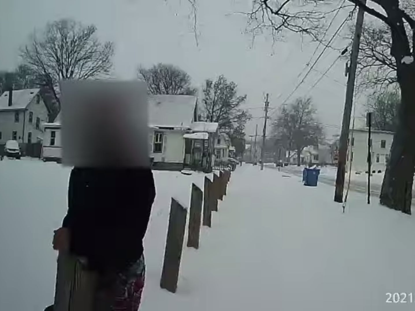 Policía en Estados Unidos rocía gas pimienta a niña de 9 años