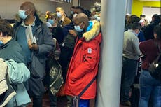 Cientos de pasajeros de Air France varados en el aeropuerto de París durante cinco días
